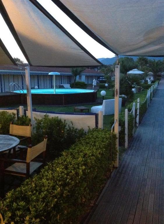 Bed & Breakfast Venezia Marina Di Carrara Εξωτερικό φωτογραφία