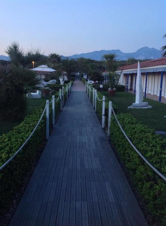 Bed & Breakfast Venezia Marina Di Carrara Εξωτερικό φωτογραφία