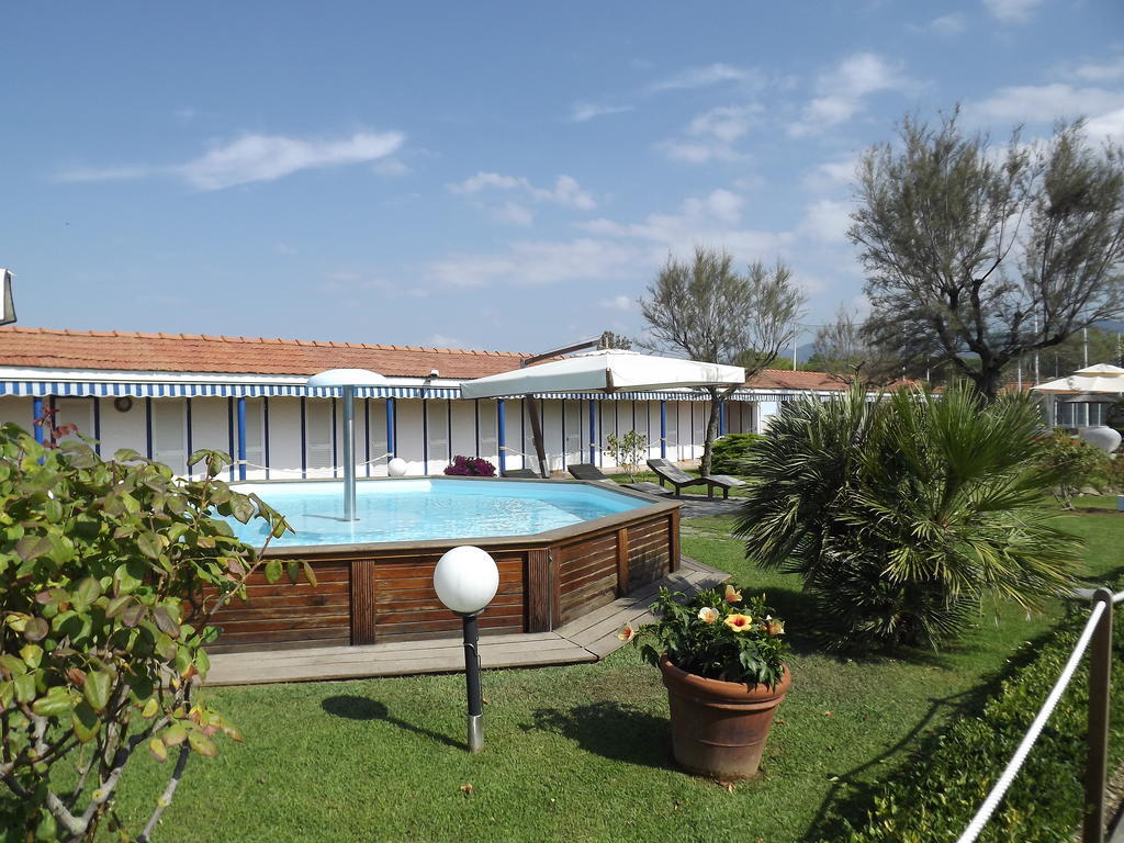 Bed & Breakfast Venezia Marina Di Carrara Εξωτερικό φωτογραφία