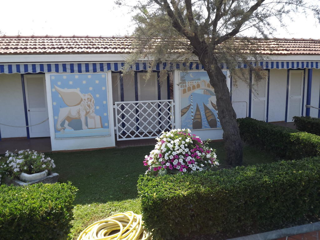 Bed & Breakfast Venezia Marina Di Carrara Εξωτερικό φωτογραφία