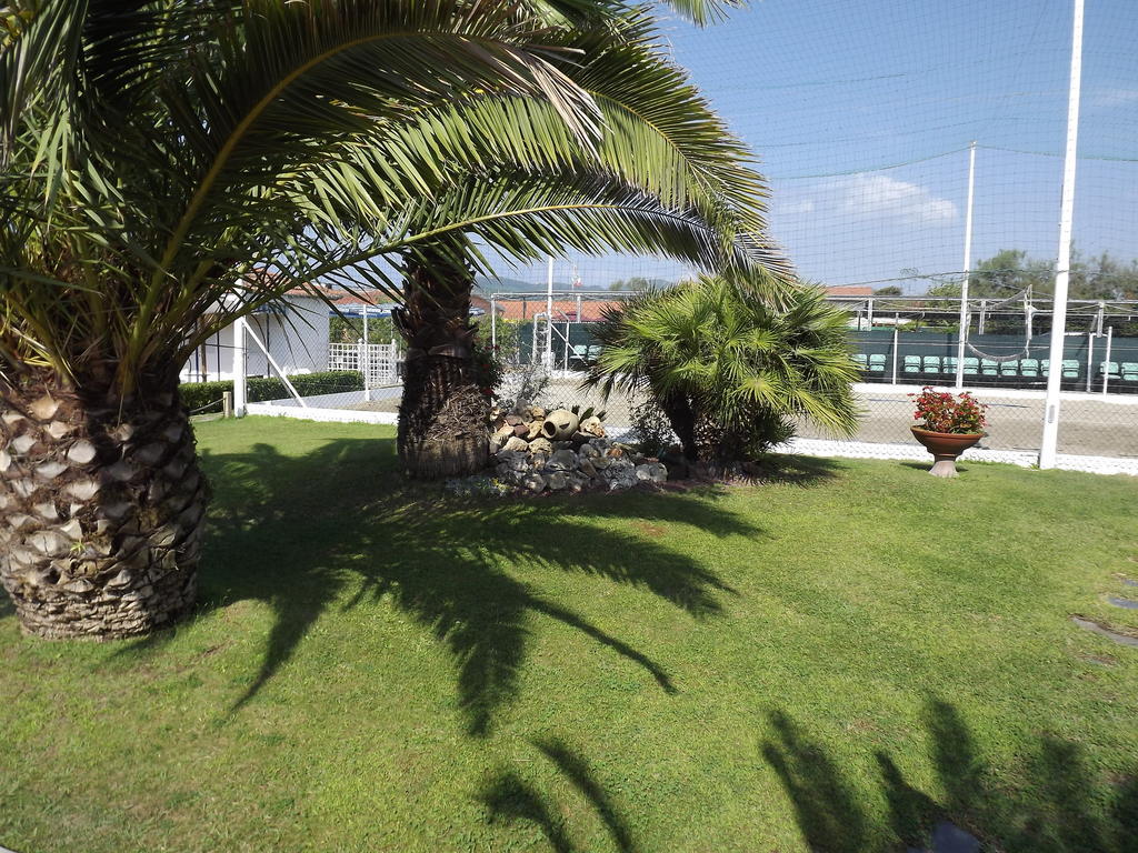 Bed & Breakfast Venezia Marina Di Carrara Εξωτερικό φωτογραφία