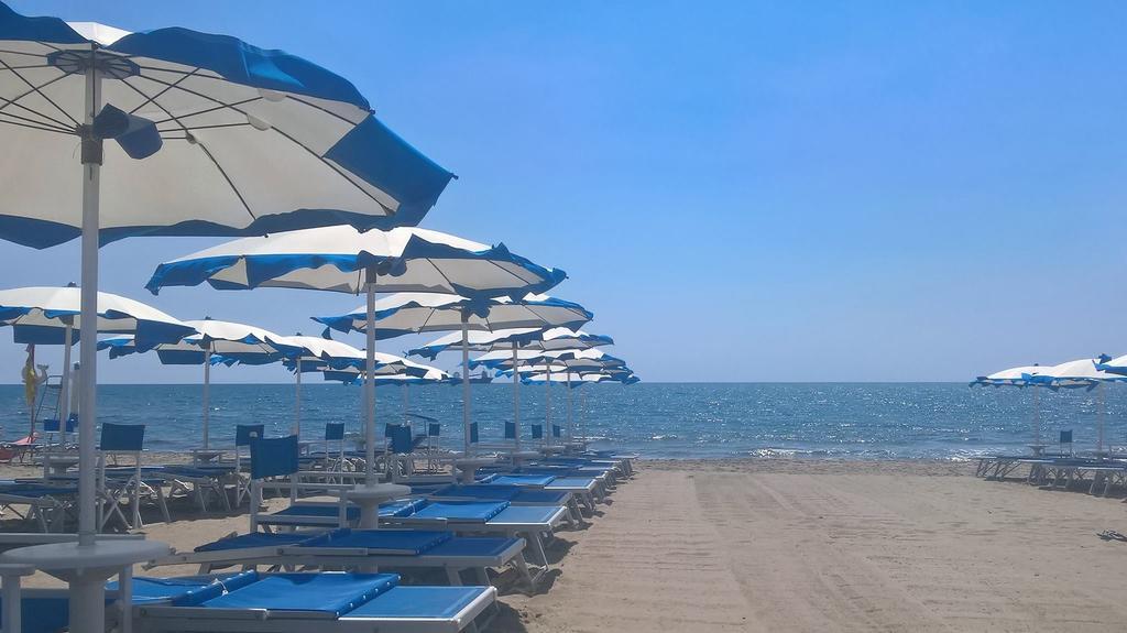 Bed & Breakfast Venezia Marina Di Carrara Εξωτερικό φωτογραφία